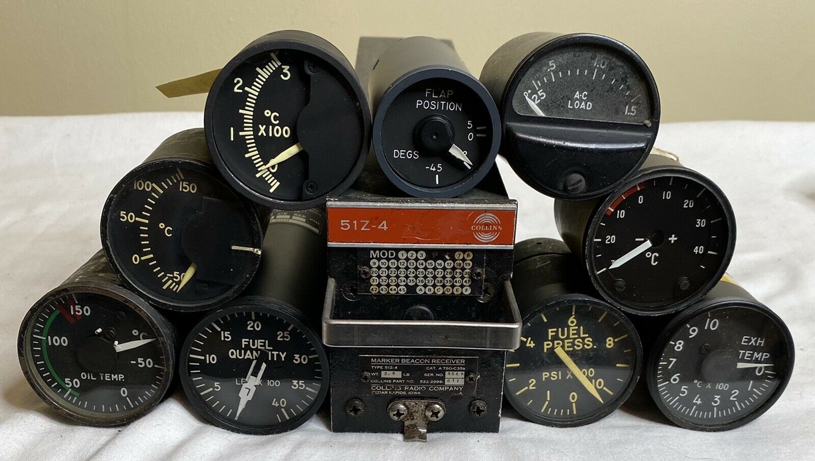 Lot Of 9 Different Vintage Airplane Indicators/gauges + 51z-4 Beacon Receiver