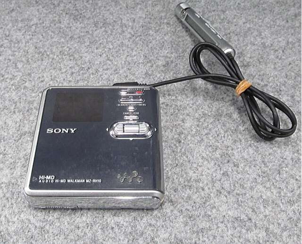 Sony Mz-rh10 Hi-md Walkman Walkman Portable Player Used