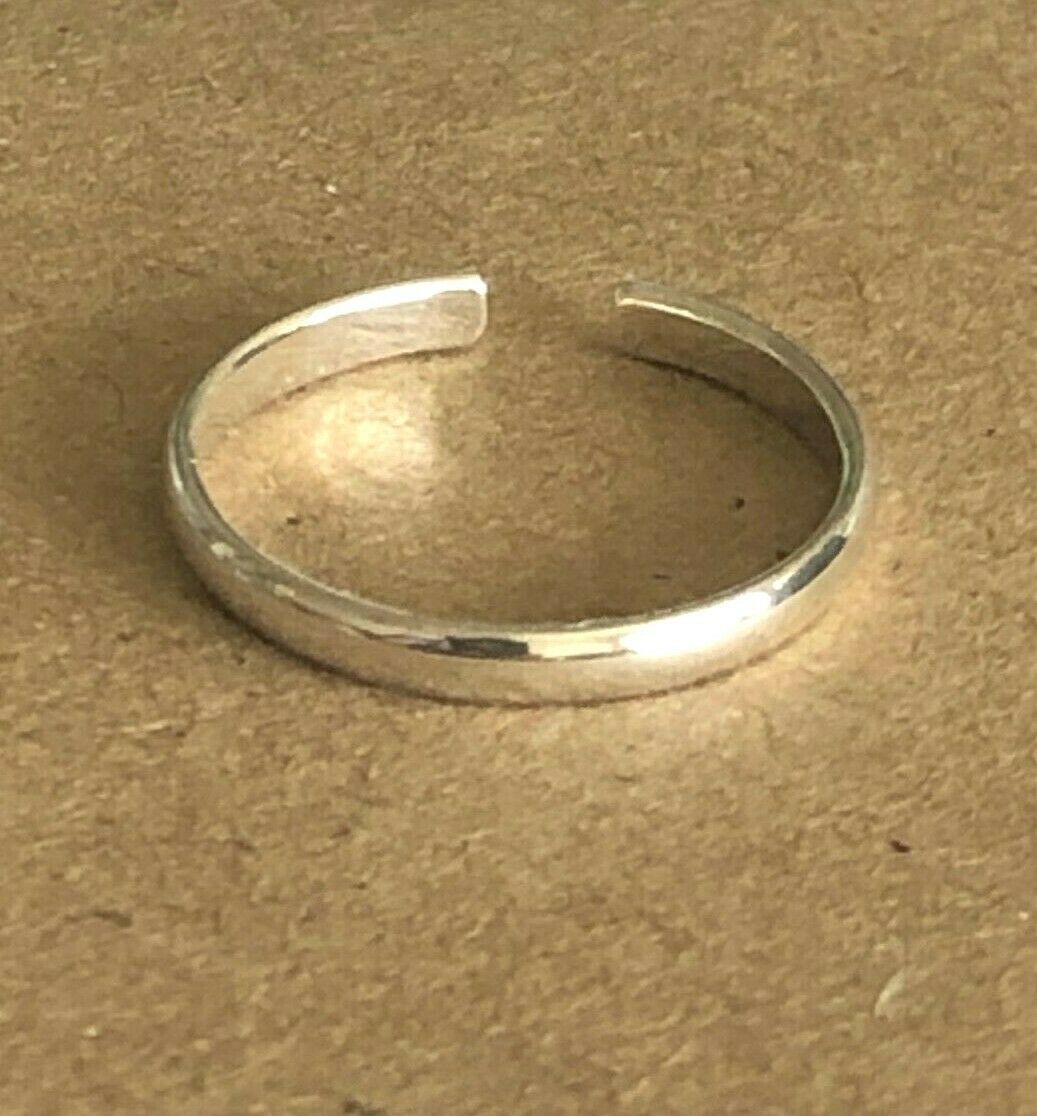 Sterling Silver .925 Toe Ring ~skinnie Minnie  2mm Band $6.39 High Polish!