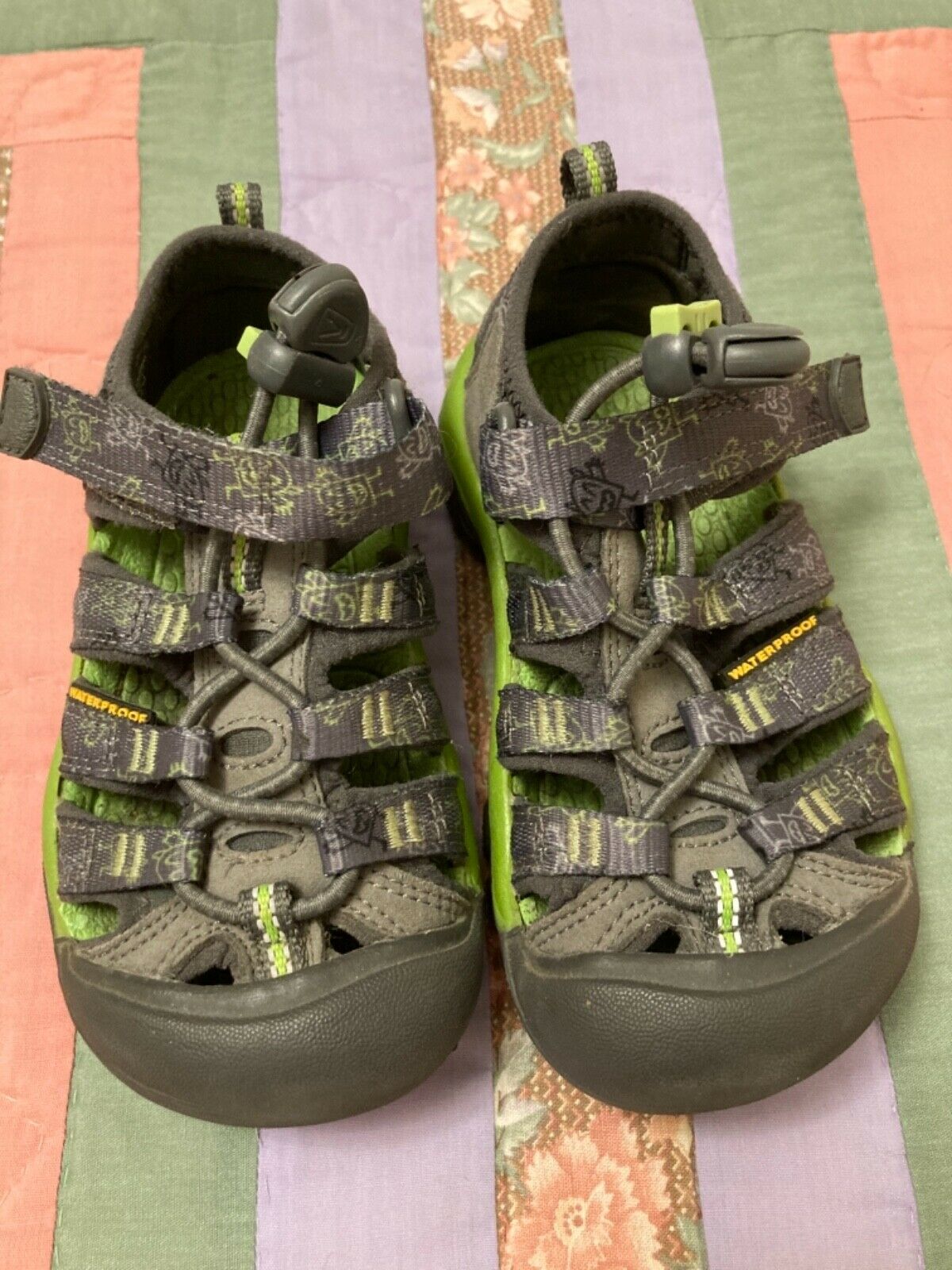 Keen~little Kids Size 9~sandals Shoes~waterproof~washable~gray+ Lime Green~ Euc
