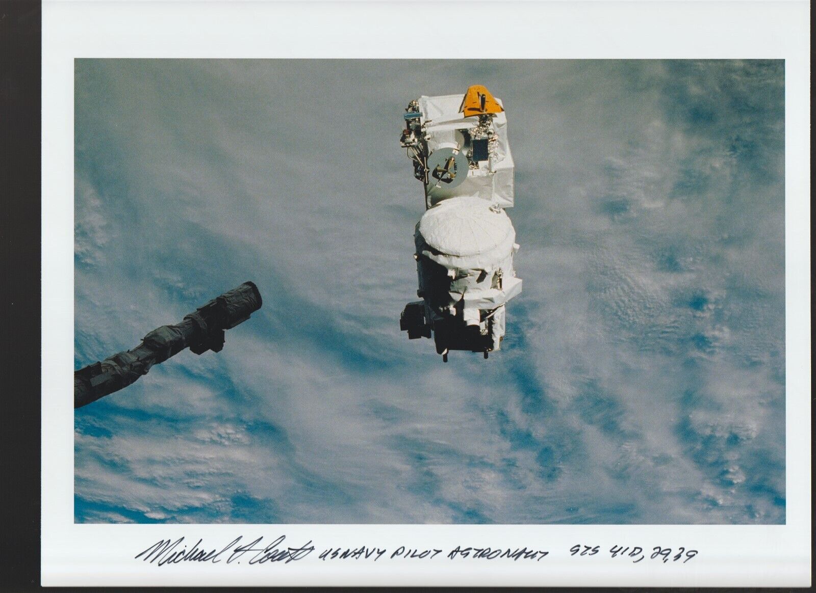 Discovery Sts-39 Astronaut Mike Coats Autograph,hand Signed