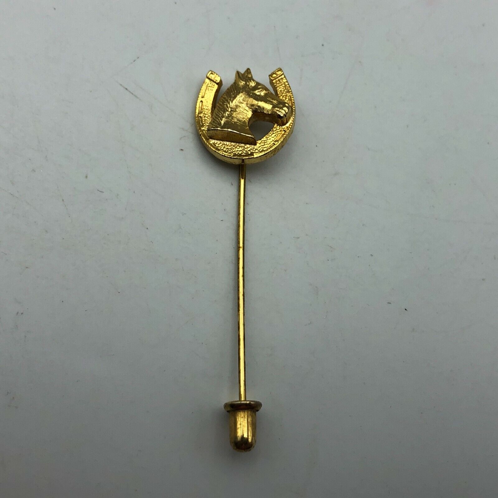 Horse Head Horseshoe Stick Pin Brooch Gold Tone Metal Stickpin Vintage Q5