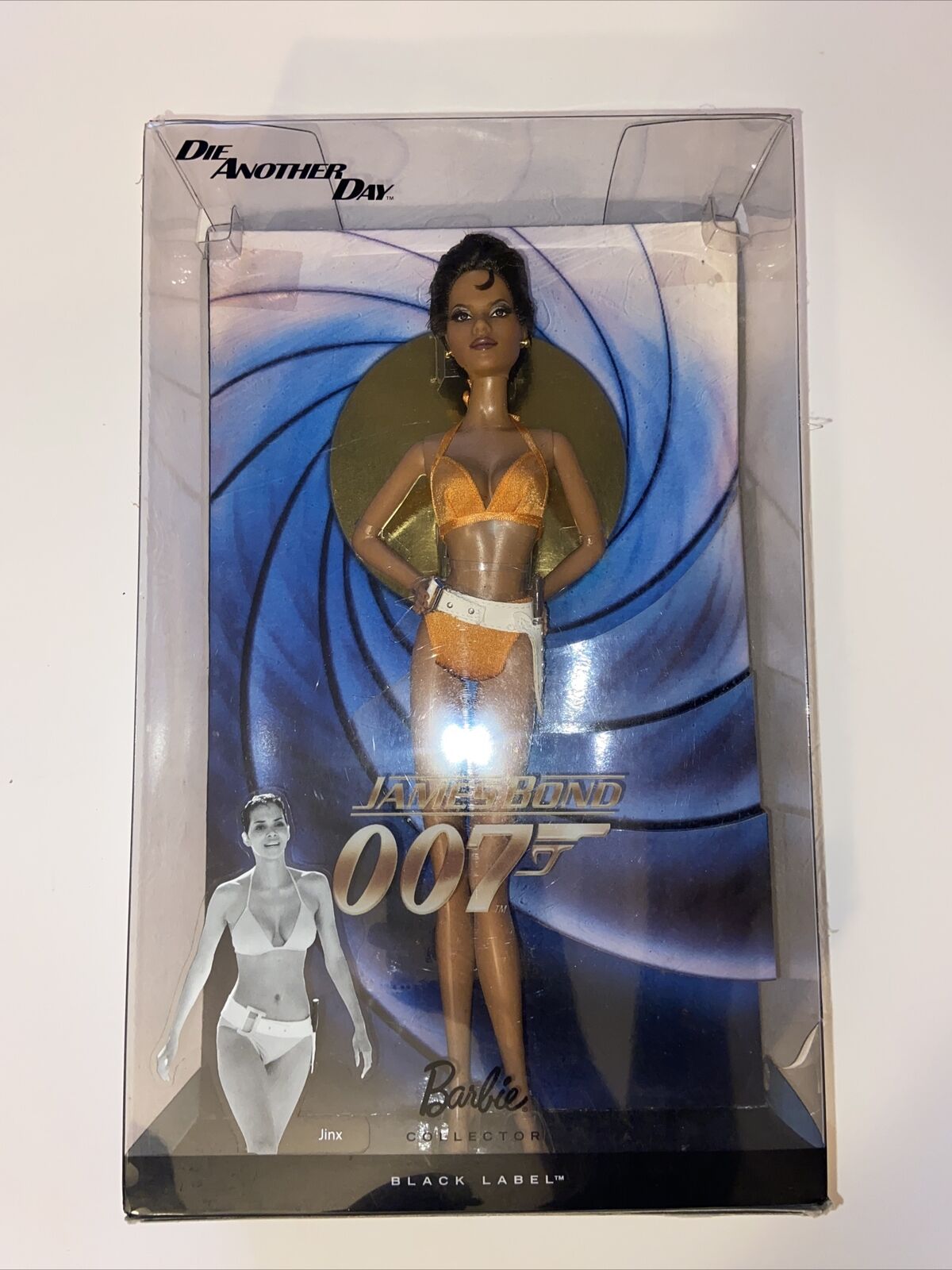 Barbie Collector Die Another Day Bond Girl Jinx Doll - New R4514 Halle Berry 007